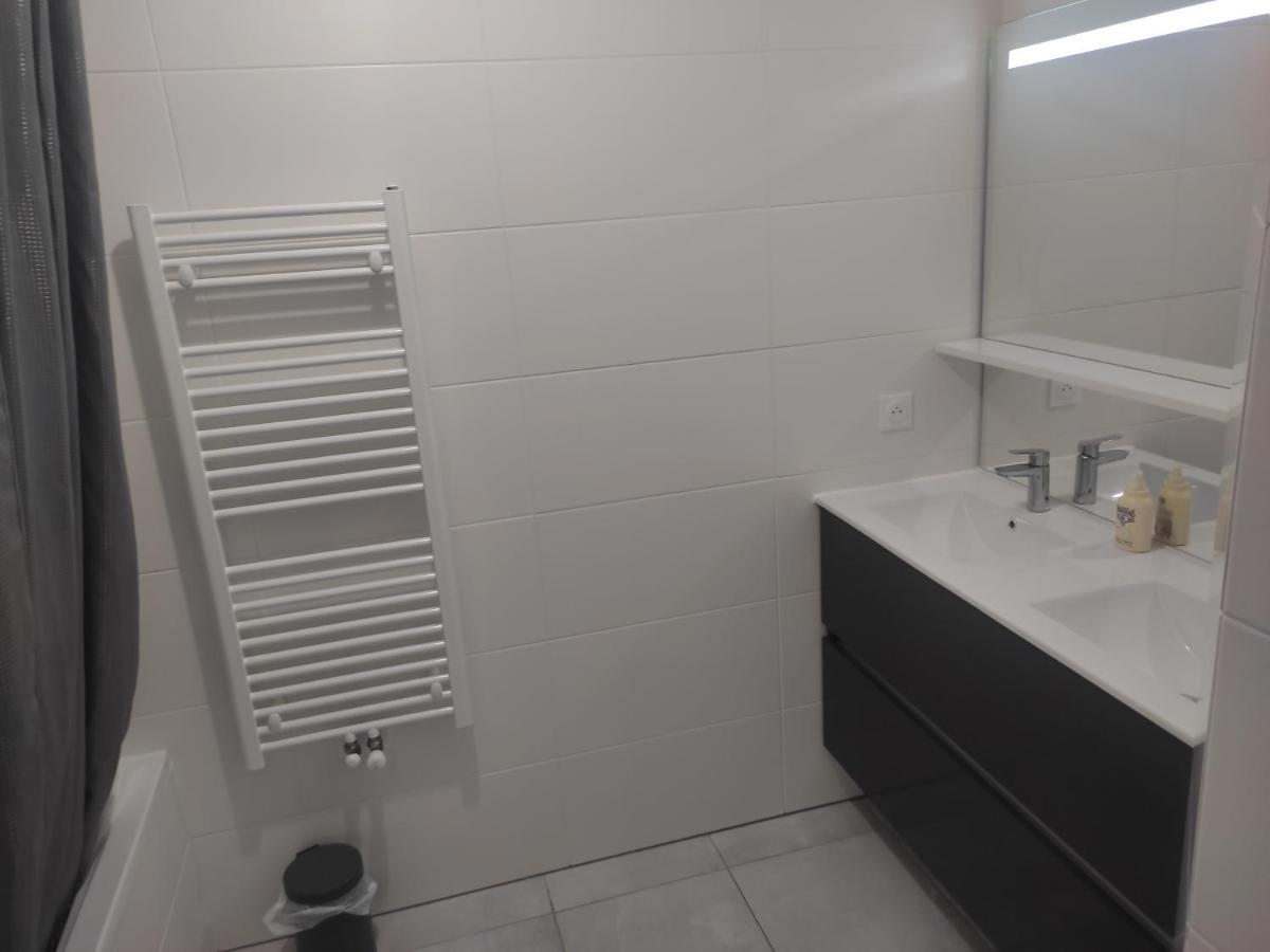 Appartement Super 4 P - A 5 Min Disneyland